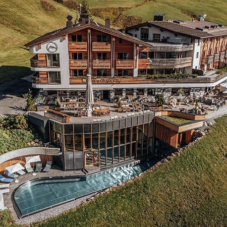 Hotel Goldener Berg Lech am Arlberg Zewnętrze zdjęcie